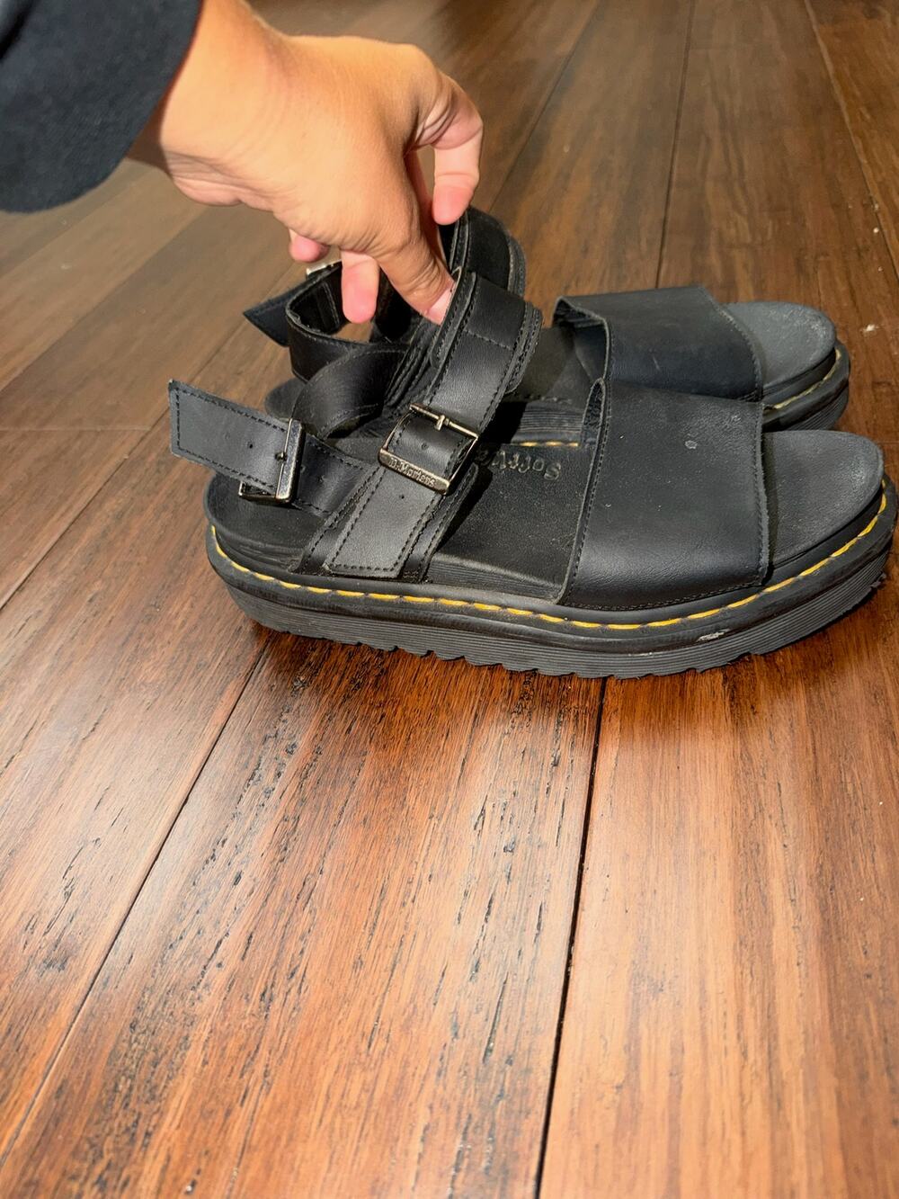 Dr. Martens Voss Brown Leather Sandals size 8 Women’s